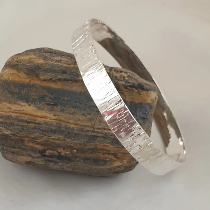 Sterling Silver Hammered Oval Bangle