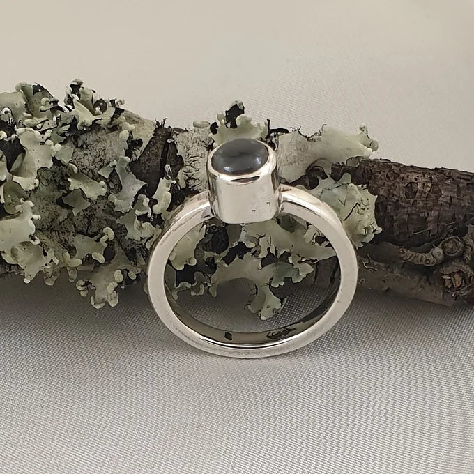 Sterling Silver Ring with  0.56 ct Burmese Grey Spinel