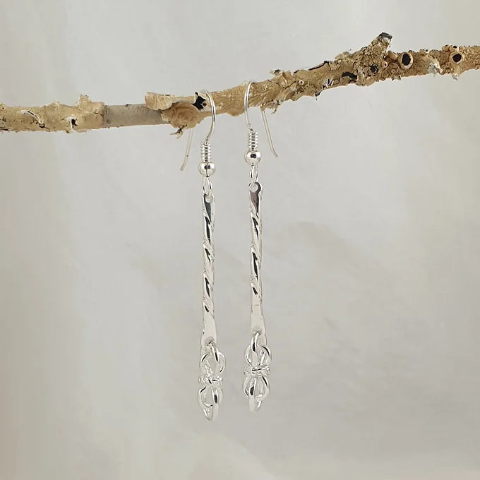 Sterling Silver Twisted Wire with Joined Circle Earrings